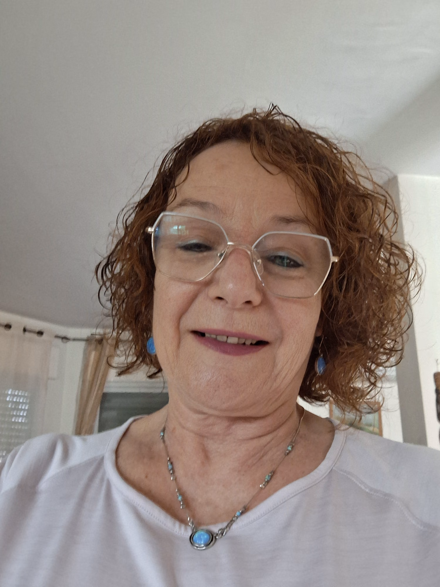 סמדר אמסלם
